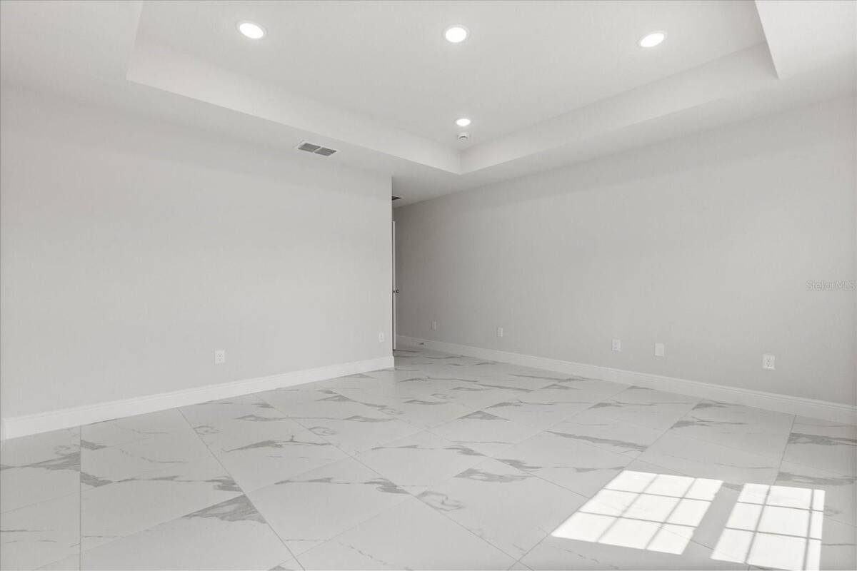691 Lincoln Street, Kissimmee, FL 34741