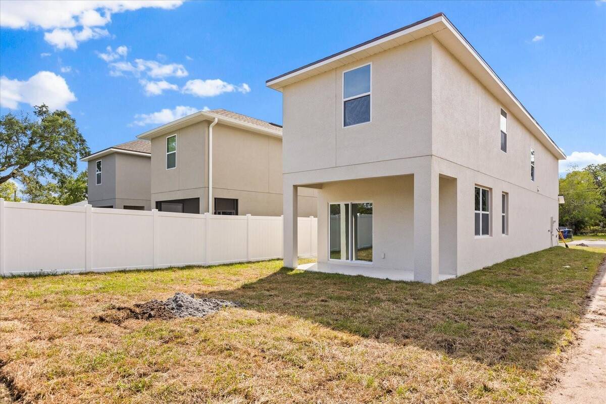 691 Lincoln Street, Kissimmee, FL 34741
