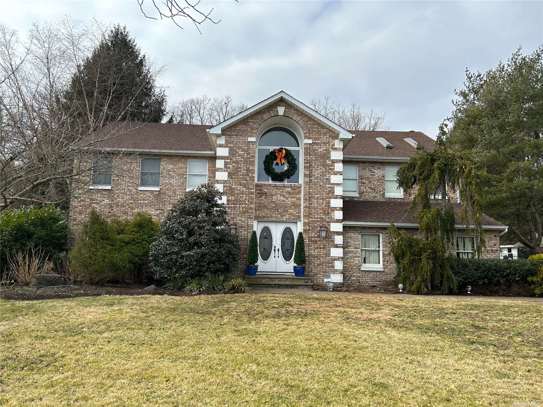 Suffolk County Sayville New York (NY) — Real Estate Listings By City