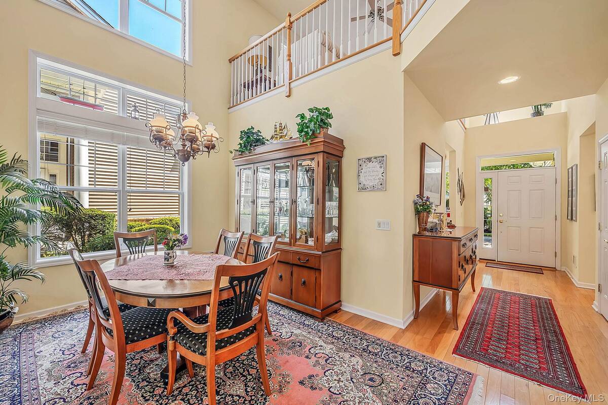 140 Chopin Place